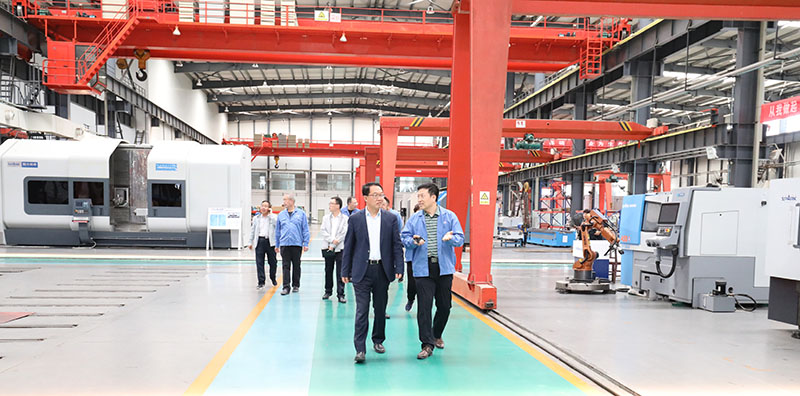 副市長景丹一行來星火機床集團公司調研