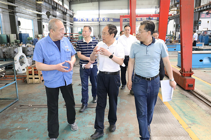 天水市政協(xié)調(diào)研星火機(jī)床公司循環(huán)經(jīng)濟(jì)工作
