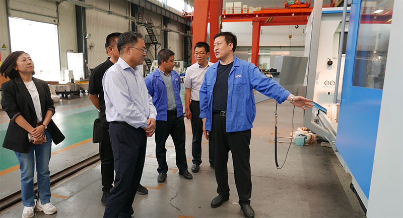 蘭州城市學(xué)院領(lǐng)導(dǎo)一行來星火機床公司開展訪企拓崗促就業(yè)專項行動