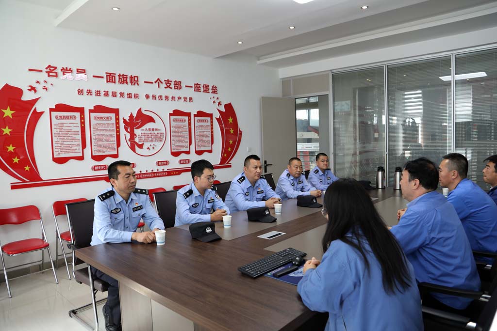 黨建引領聚合力,警企共建創平安,星火機床公司與社棠派出所開展警企黨建活動