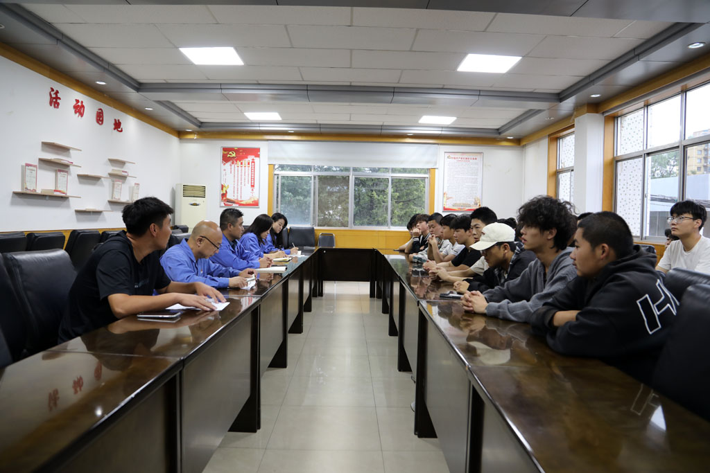 校企攜手育人才 實踐賦能助成長——北方技工學校20名學子來星火數控公司開啟實習之旅